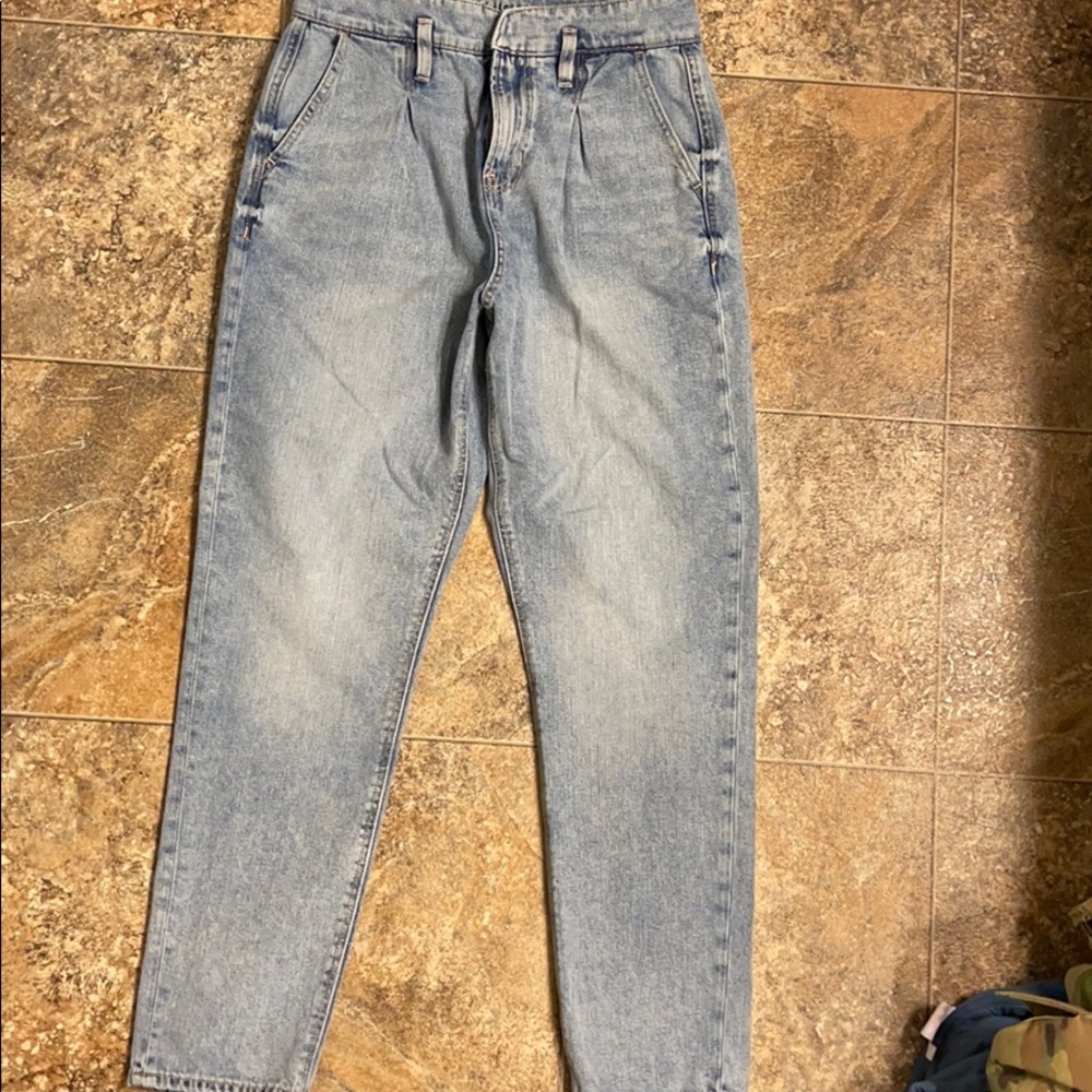 AE Mom Jeans